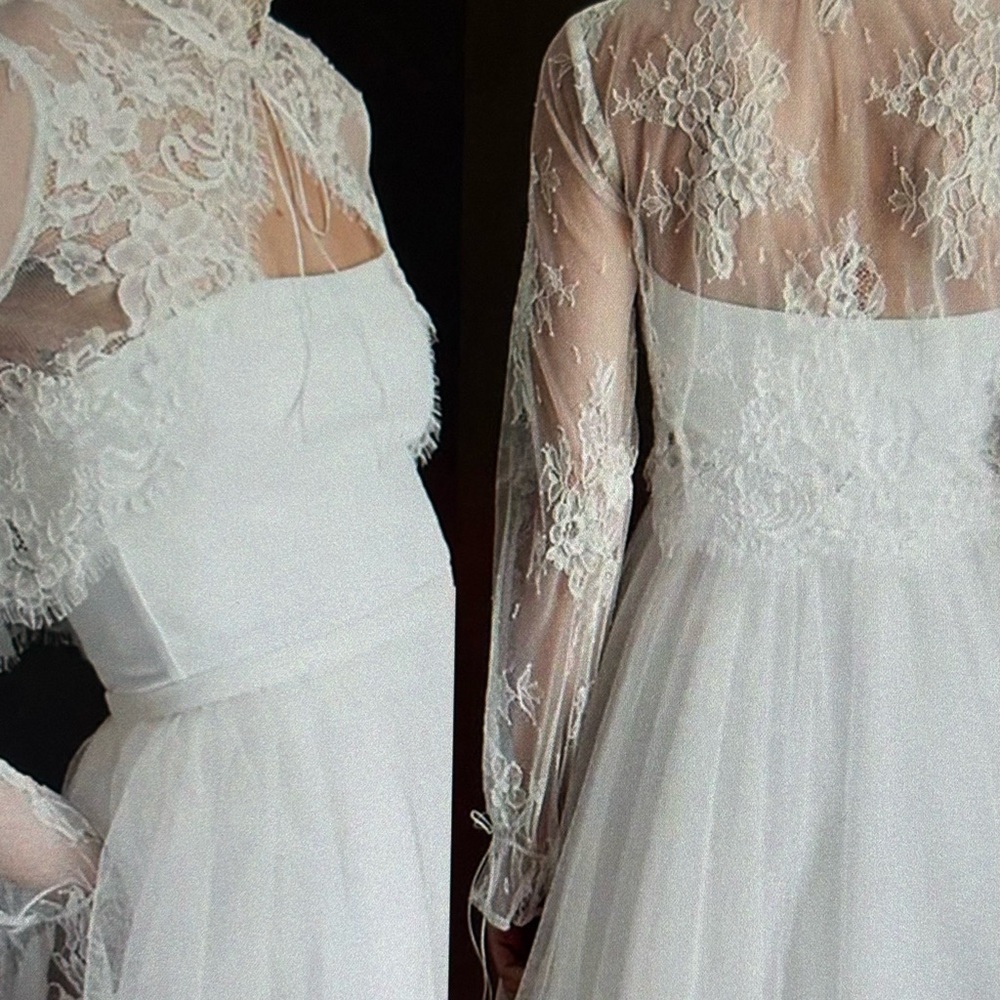 Elegant Ivory Lace Dress topper - Picture 2 of 4